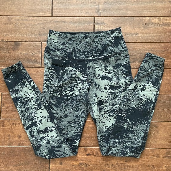 Nike Pants - Nike Dri-Fit Leggings